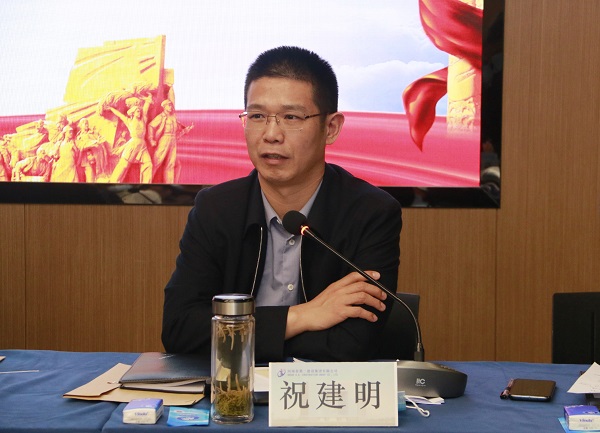 b体育·(sports)官方网站总经理祝建明发表讲话.jpg b体育·(sports)官方网站总经理祝建明发表讲话.jpg